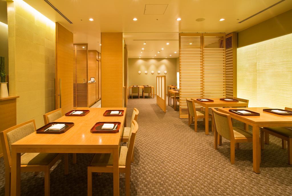 Hotel Grand Hills Shizuoka Restoran gambar